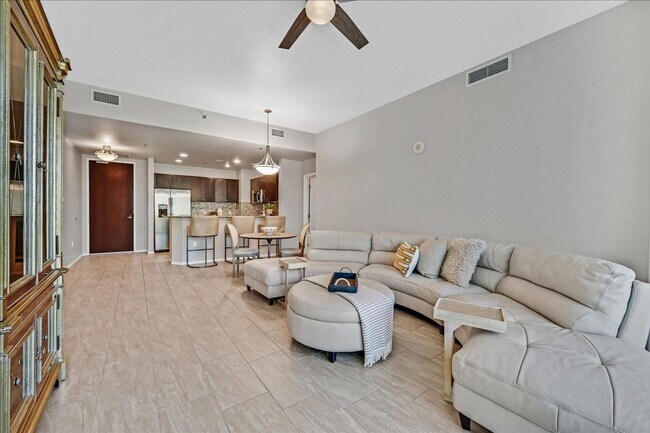 Building Photo - Gorgeous Condo at One Las Vegas!
