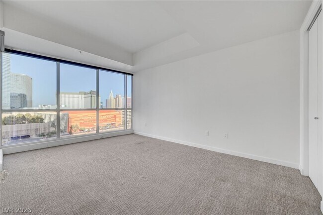 Building Photo - 4575 Dean Martin Dr