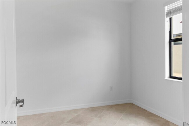 Building Photo - 14649 Palamos Cir