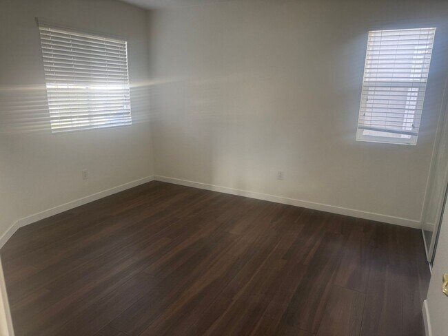 Building Photo - 4317 Spring Creek Ct