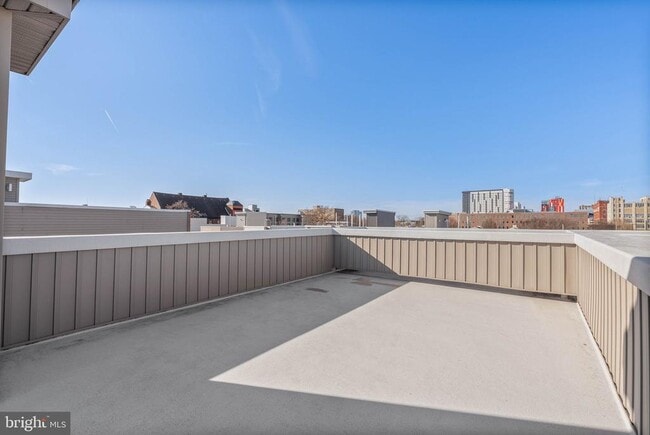 Building Photo - 1753 N Marshall St