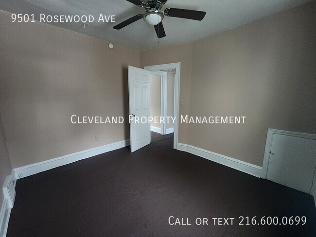 Building Photo - 9501 Rosewood Ave