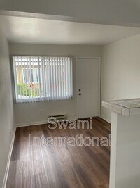 Building Photo - 4542 W Imperial Hwy