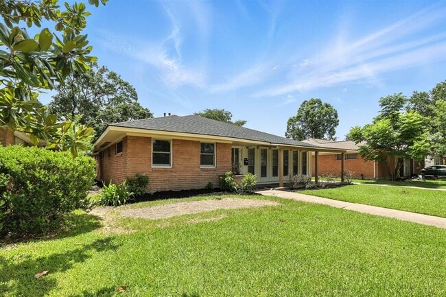 Building Photo - 9226 Kapri Ln