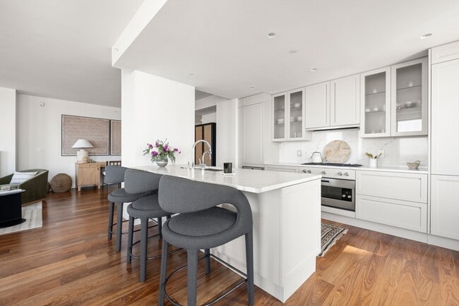 Building Photo - 110 New Sudbury St