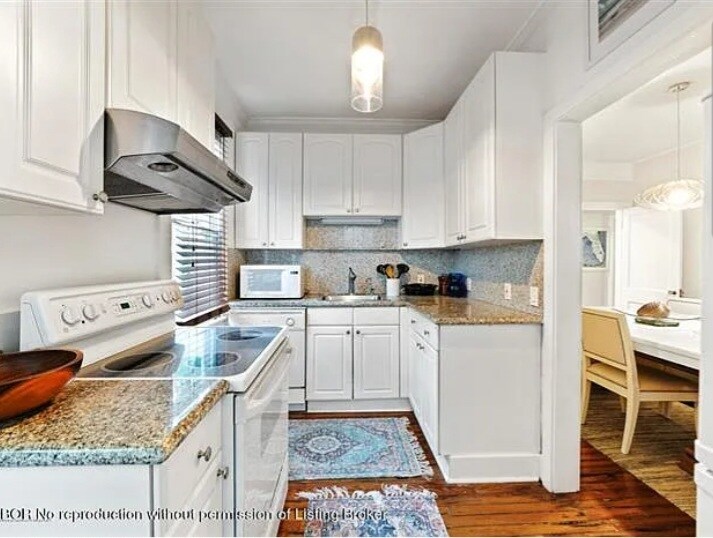 Building Photo - 248 Park Ave