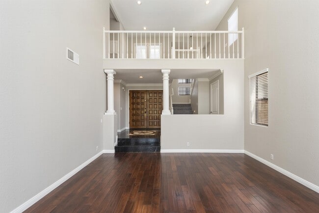Building Photo - 2820 Mt Niguel Cir