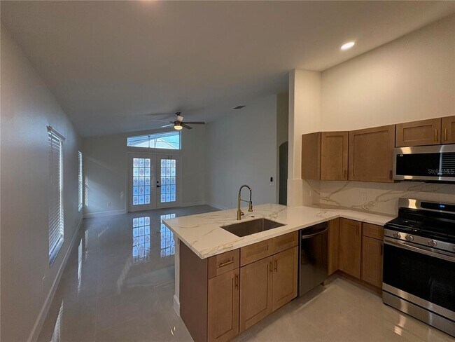 Building Photo - 11215 Crystal Glen Blvd