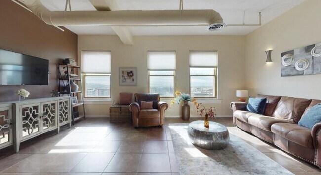 Building Photo - 219 Central SW #503