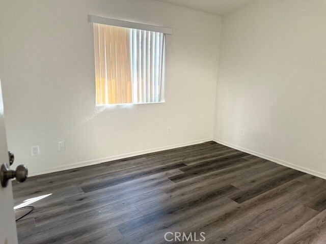 Building Photo - 79700 Ave 42