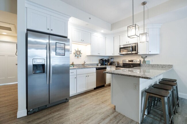 Building Photo - 128 Ashworth Ave