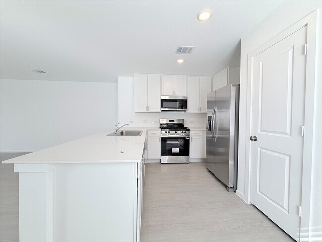 Building Photo - 3132 Wild Dunes Dr