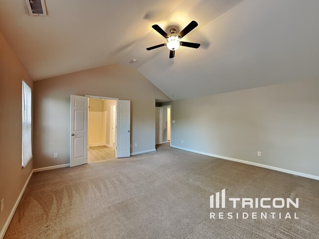 Building Photo - 4309 Grandover Dr