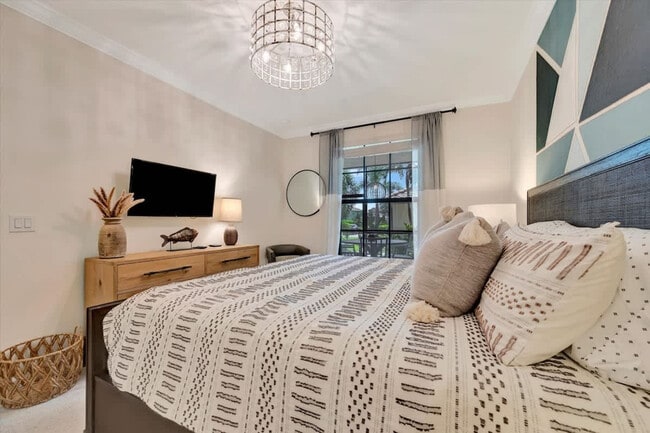 Building Photo - 5720 Palmer Cir