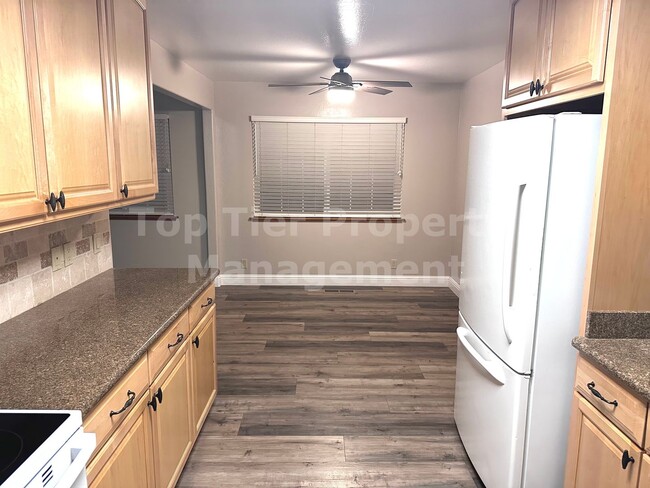 Building Photo - Very nice 4 Bed/2 Bath /1,250 square foot house in Concord available April 1st! Features and amen...