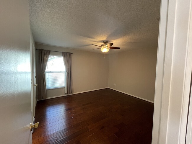 Building Photo - 2446 Briarcreek Dr