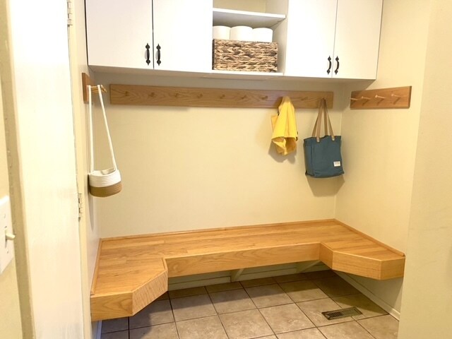 Building Photo - 8 Buchanan Rd