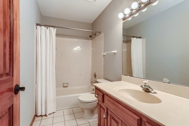 Building Photo - 4005 Deerwood Trail, Eagan, MN, 55122