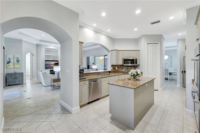 Building Photo - 2450 Wulfert Rd