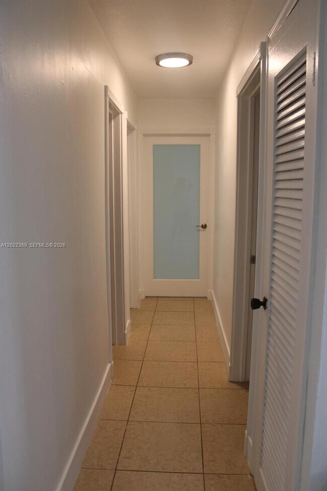 Building Photo - 6371 SW 109th Ct