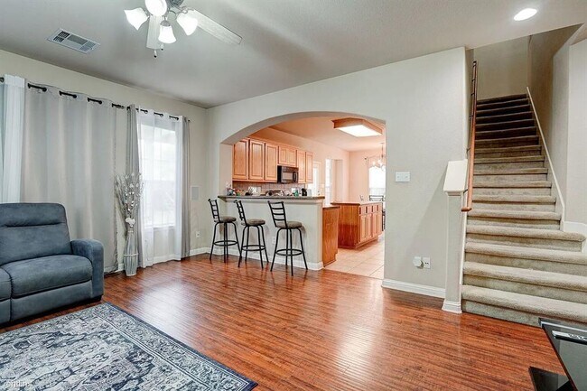 Building Photo - 3784 Turetella Dr