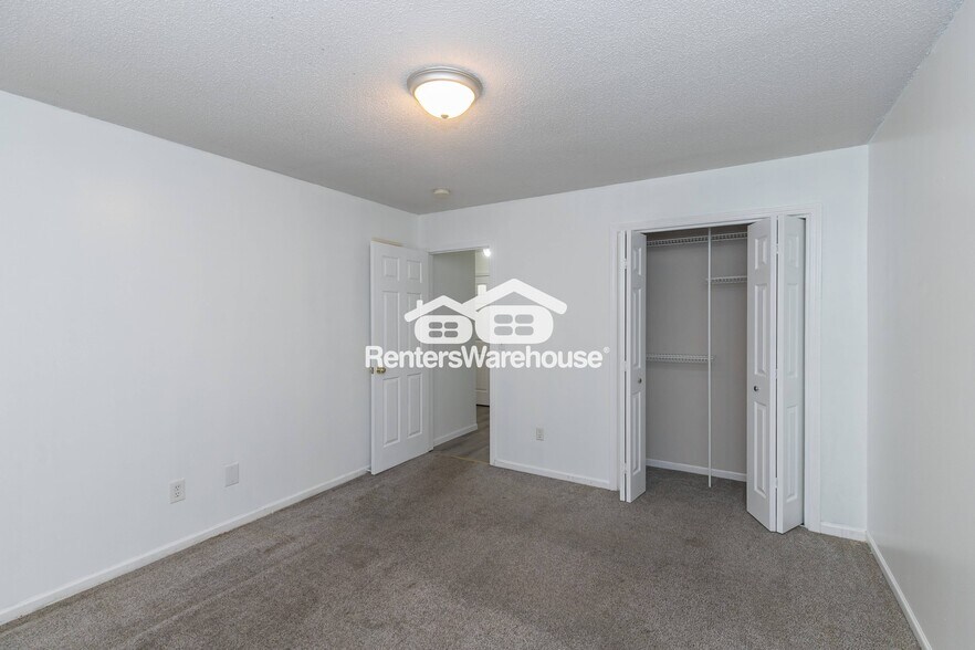 Building Photo - 1515 Galway Ct