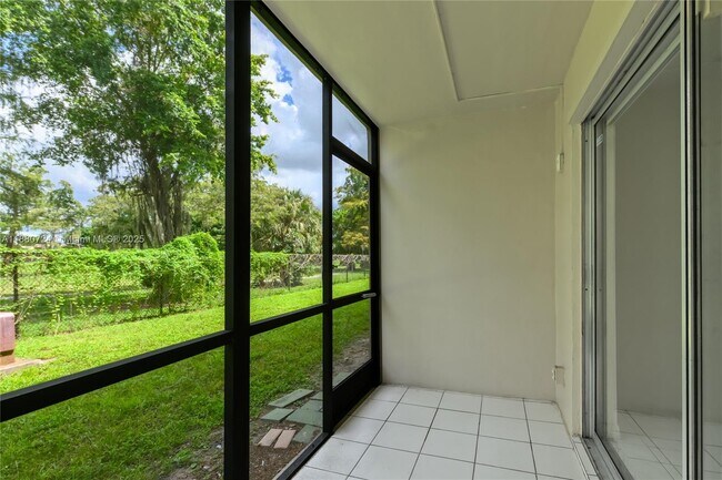 Building Photo - 7825 Fairview Dr