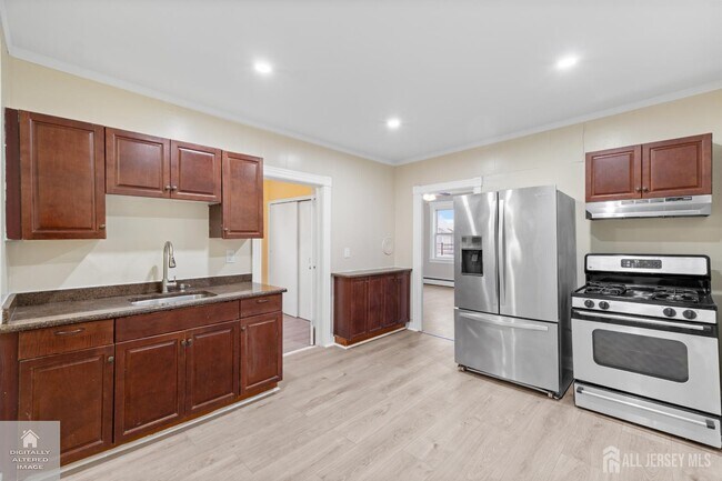 Building Photo - 446 Baker Pl