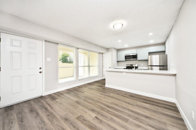 Building Photo - 781 Country Pl Dr