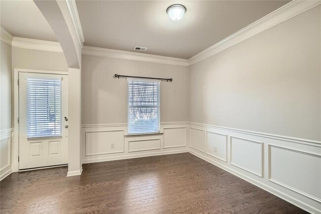 Building Photo - 1835 Habersham Villa Dr