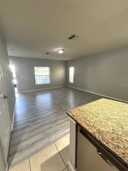 Building Photo - 4714 Chatterton Way