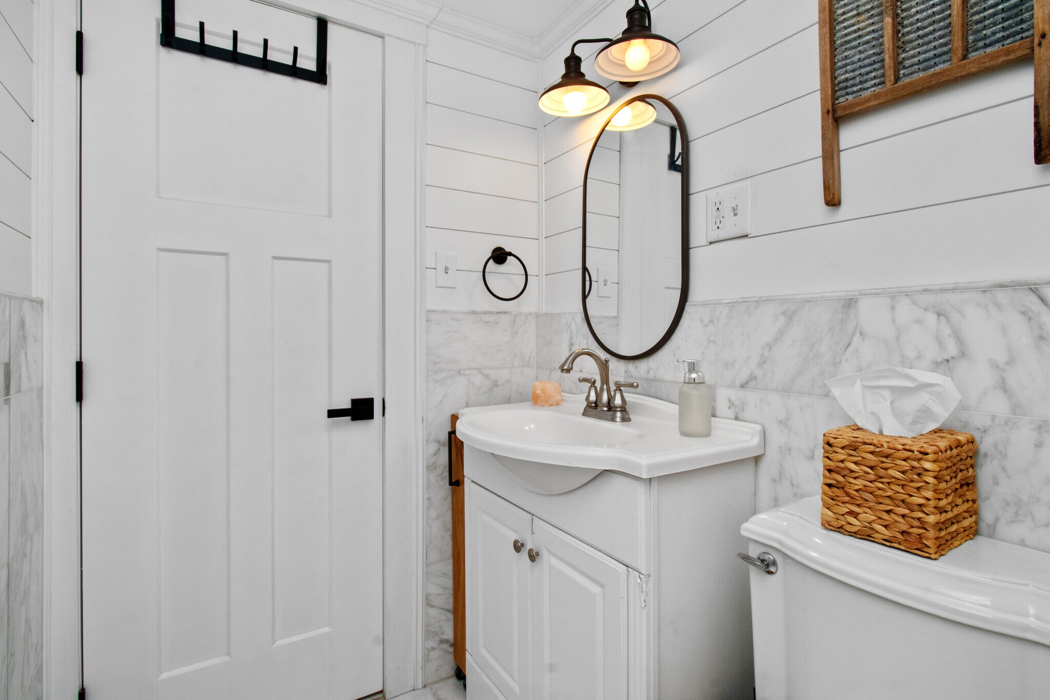 Bathroom - 24 Gill Rd