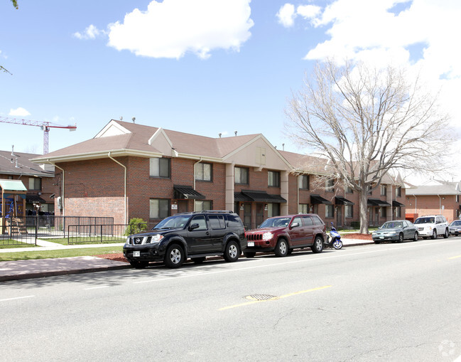 Building Photo - South Lincoln Park Homes