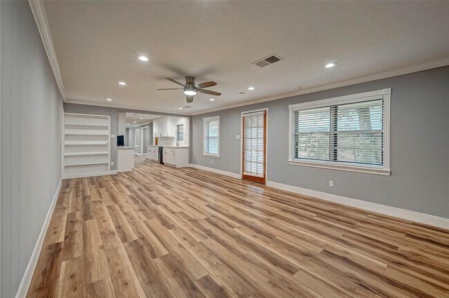Building Photo - 4038 Cheena Dr