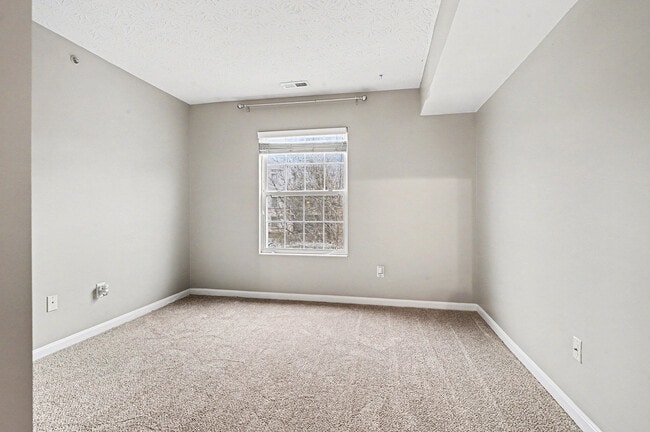 Building Photo - 1624 Ashley Ct