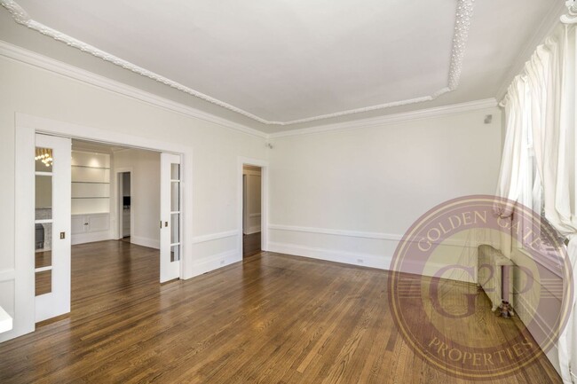 Building Photo - Nob Hill - 2 BR, 2 BA Condo 1,630 Sq. Ft. ...