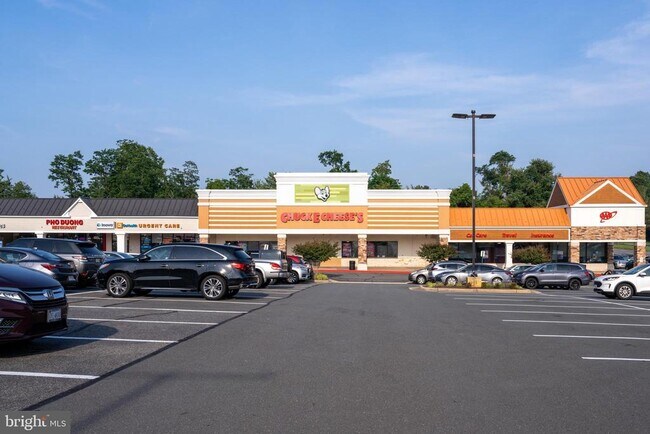 Building Photo - 9207 Hunting Pines Pl