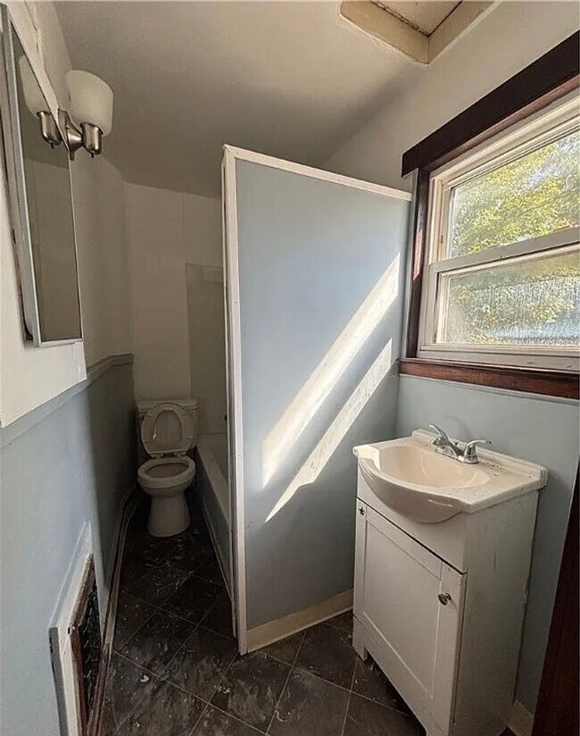 Building Photo - 416 Black River Blvd