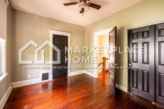 Building Photo - 2922 Hackberry St