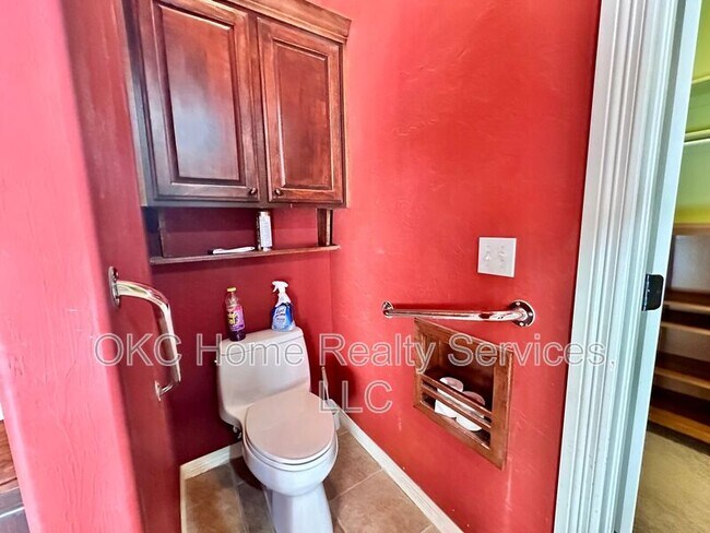 Building Photo - 1113 Lanie Ln