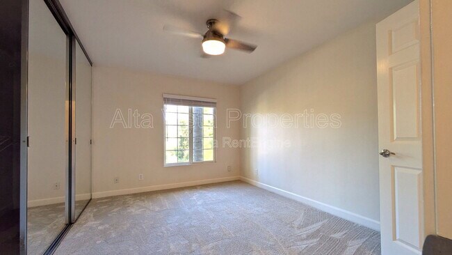 Building Photo - 4570 54th St