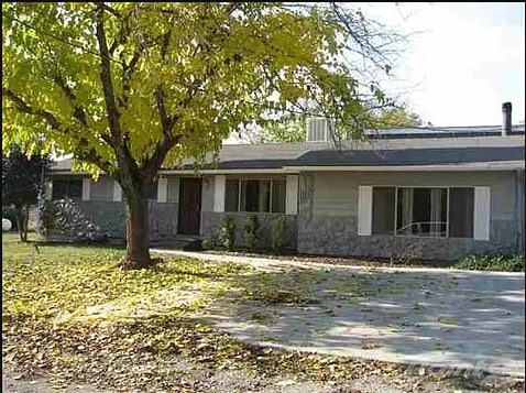 Primary Photo - 12012 Hoover Rd