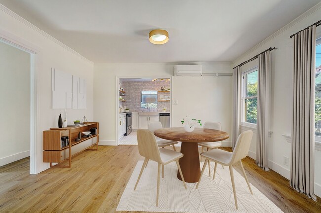 Building Photo - 2909 Cimarron St