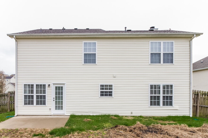 Building Photo - 6007 Eden Ln