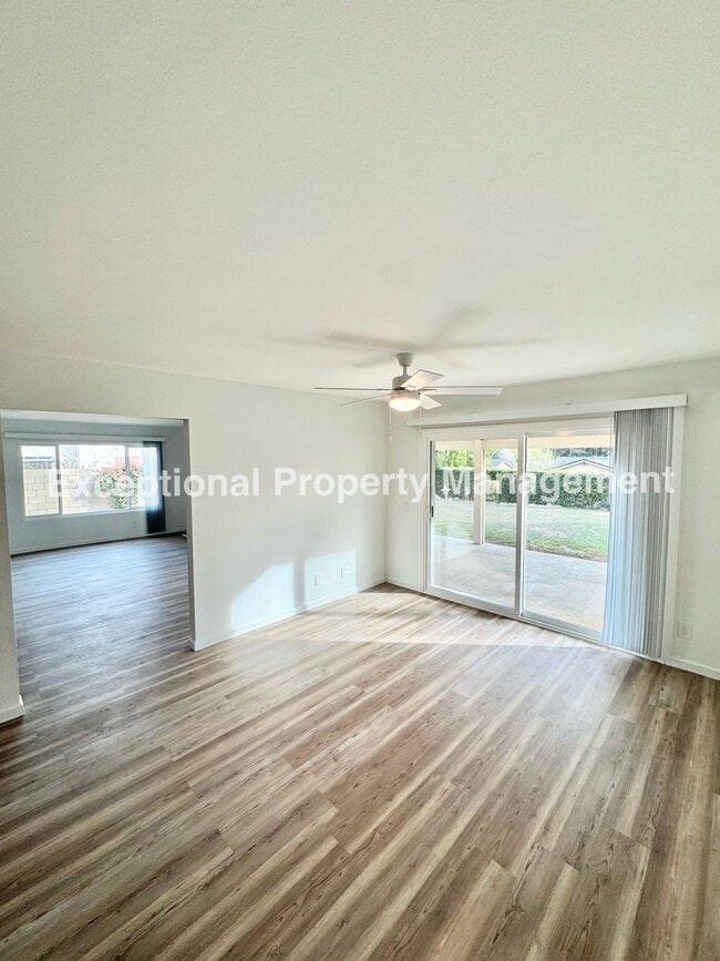 Building Photo - Great 3 bed 2 bath single story home