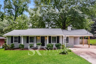 Building Photo - At Last, This Is What You Have Been Searching For!