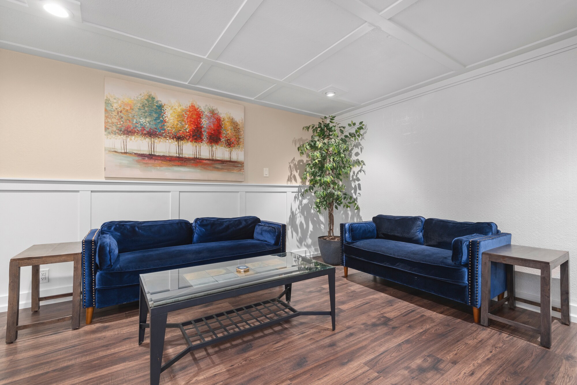 Building Photo - 2945 S Zurich Ct