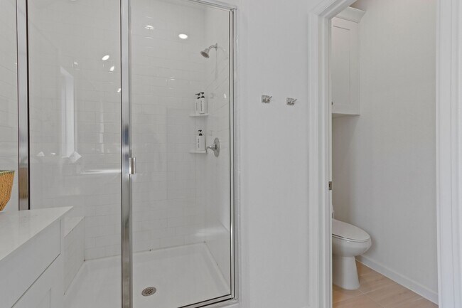 Building Photo - 15023 Marston Grv Dr