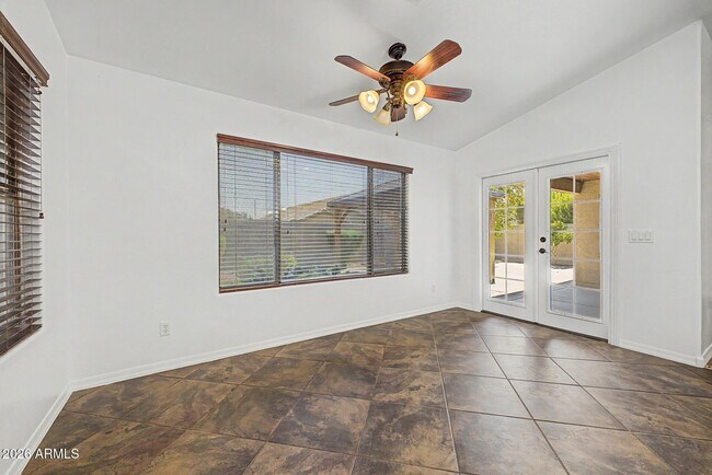 Building Photo - 25537 W Forest Grove Ave