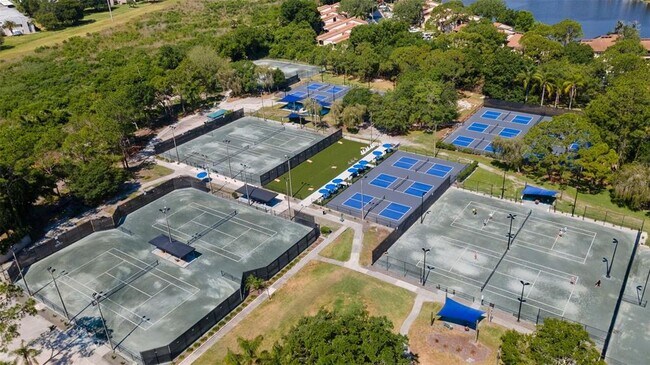 Building Photo - 219 Cypress Ct